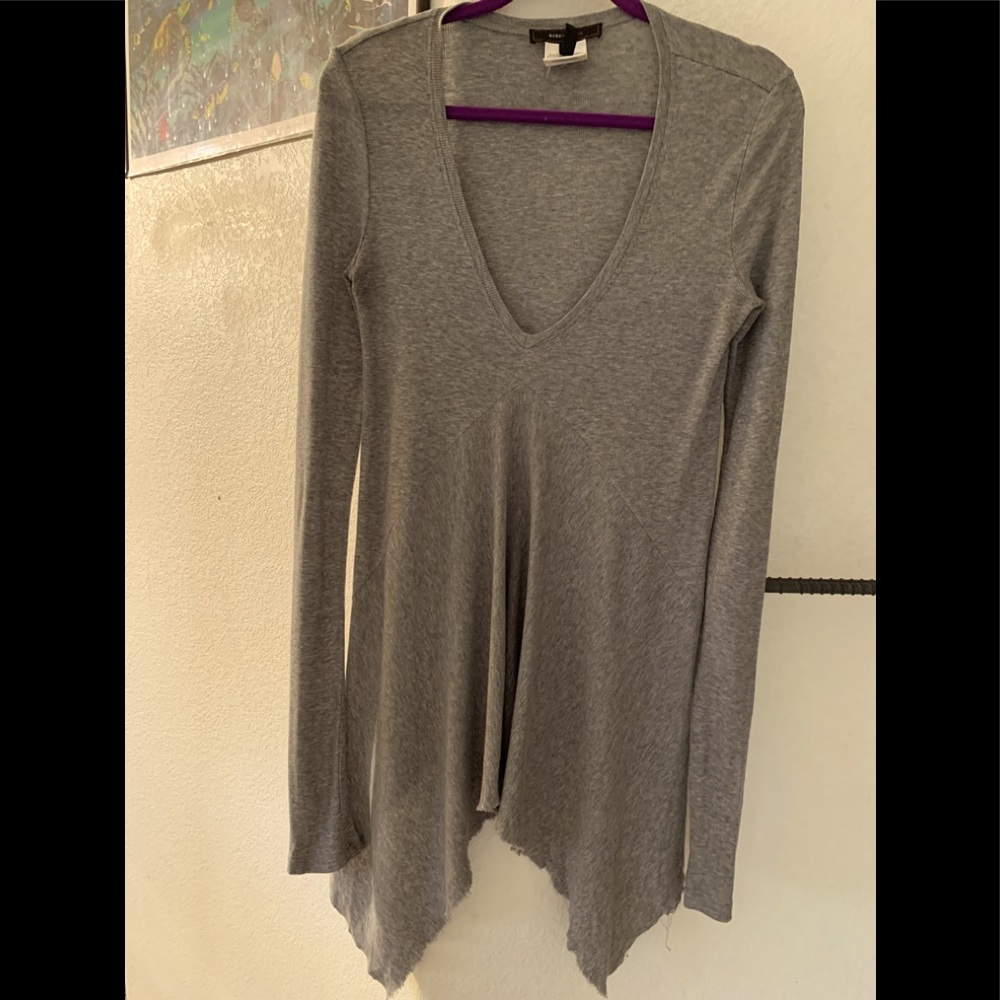 BCBGMAXAZRIA TOP